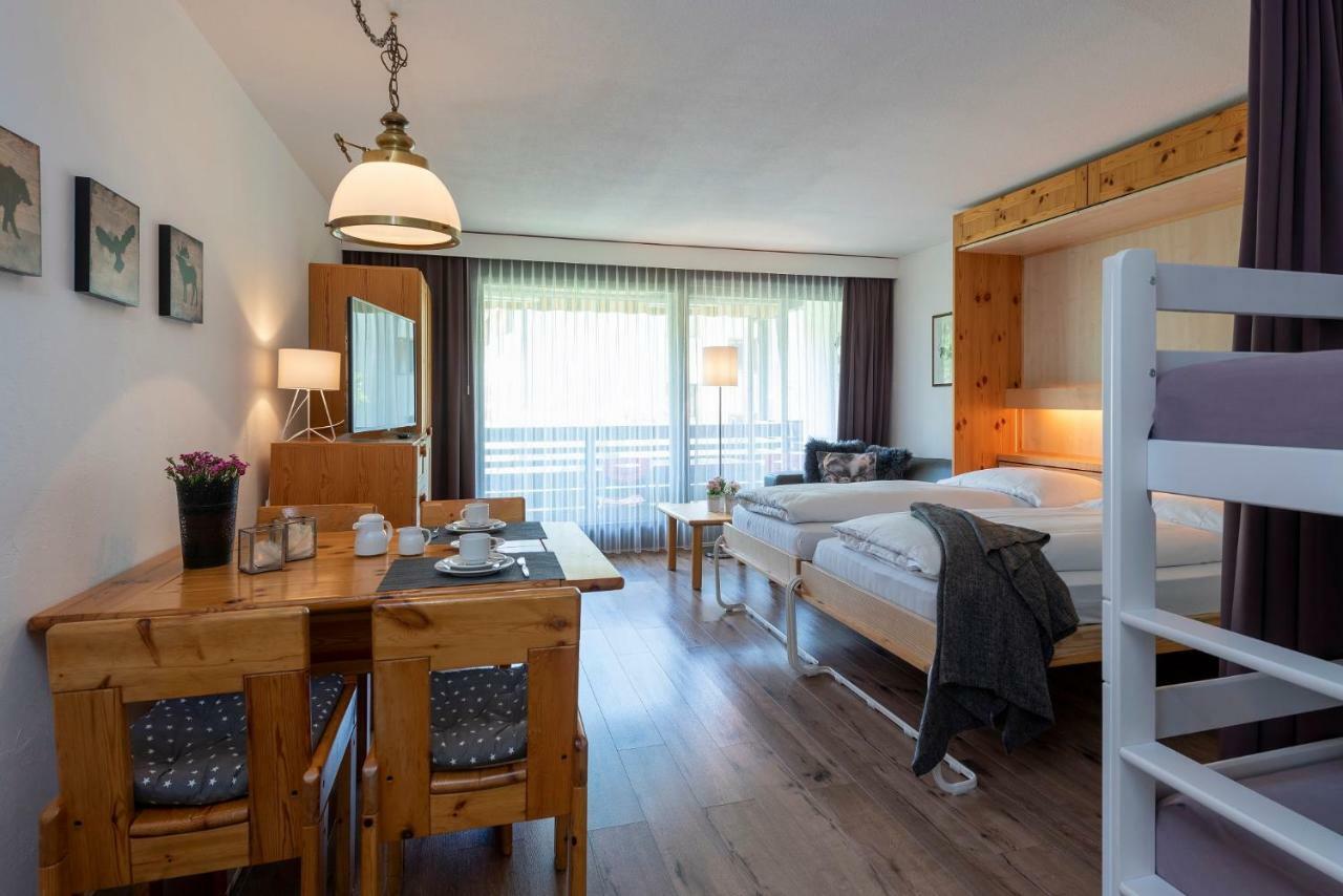 Zuhause In Den Alpen Ihre Ferienwohnung Mit Hallenbad Und Sauna Lenzerheide Dış mekan fotoğraf